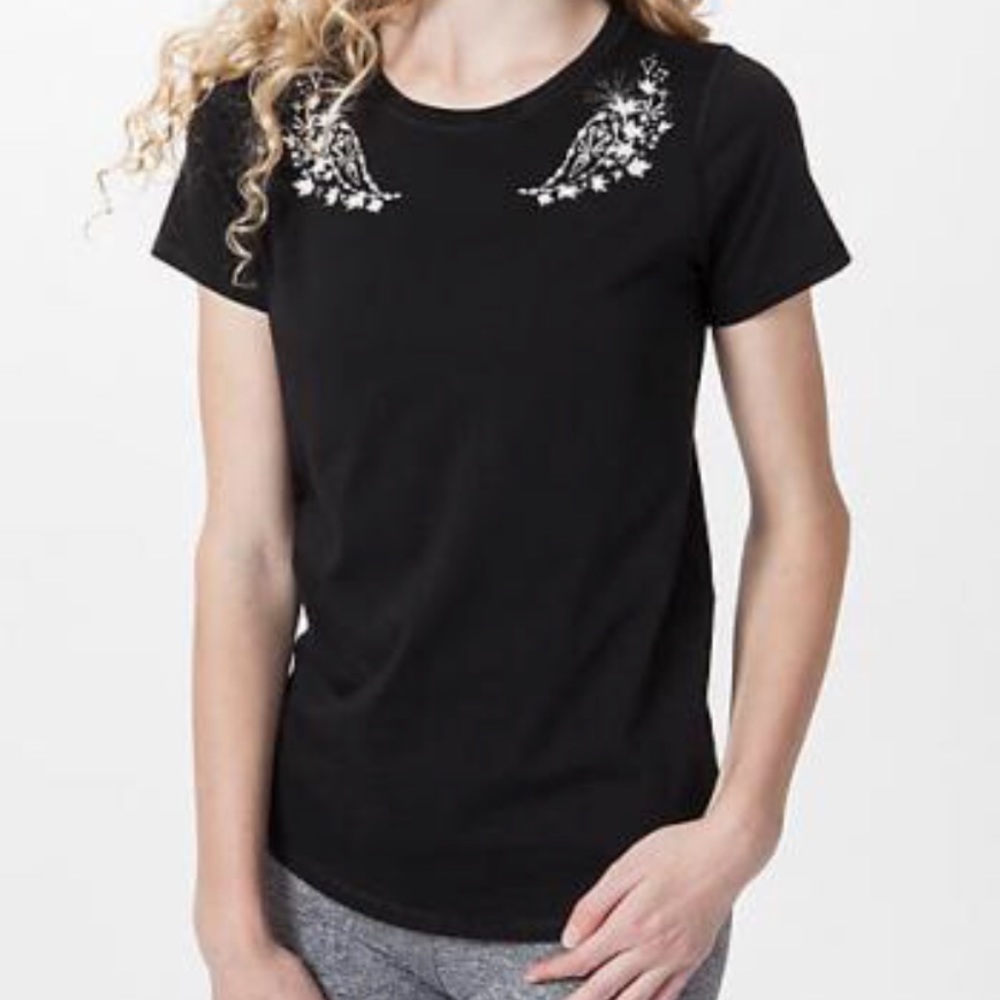 Ivivva NWT 12 Rise Shine Repeat SS Tee Black